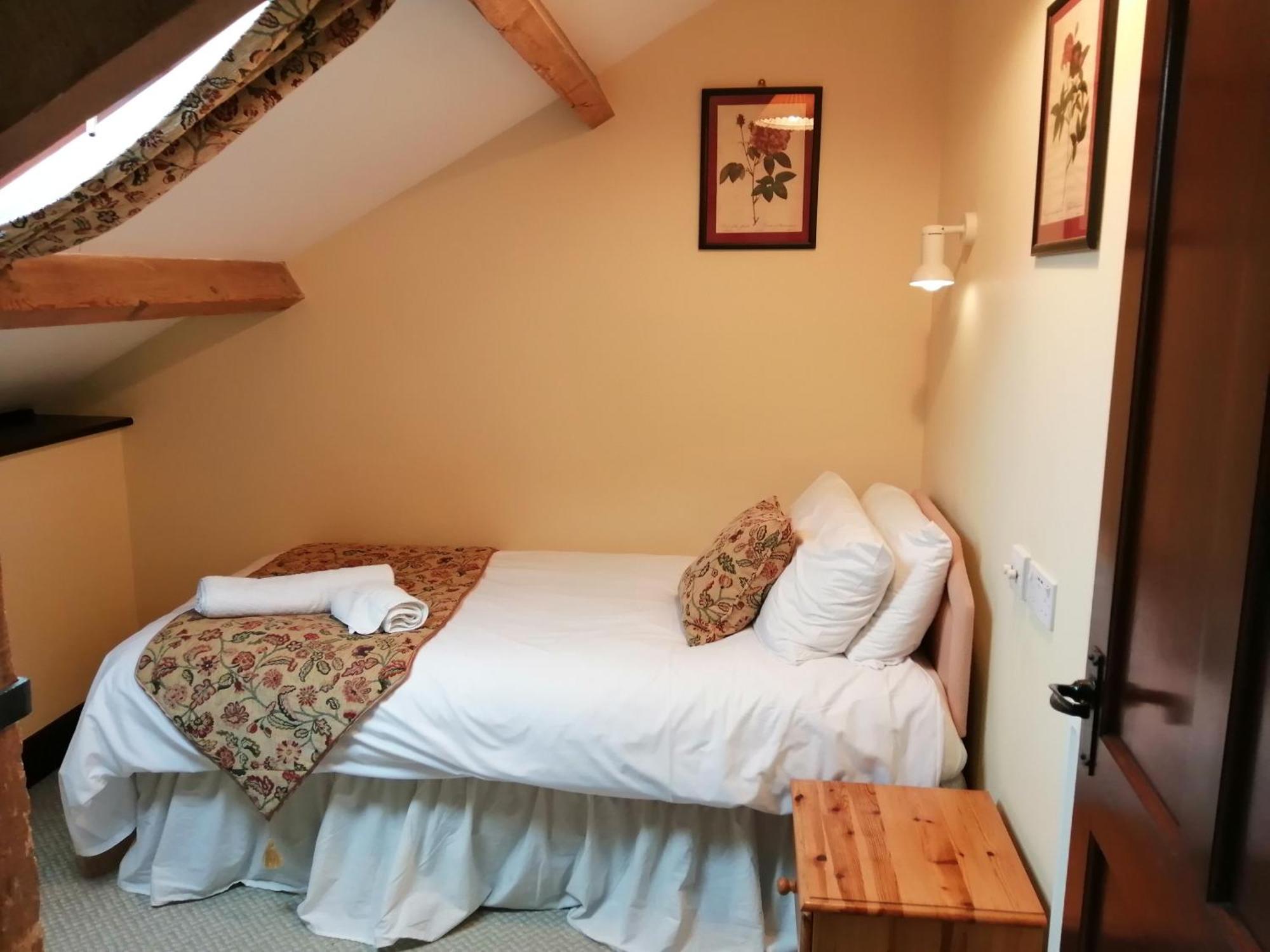 The Old Stables Self Catering Salisbury Exterior foto